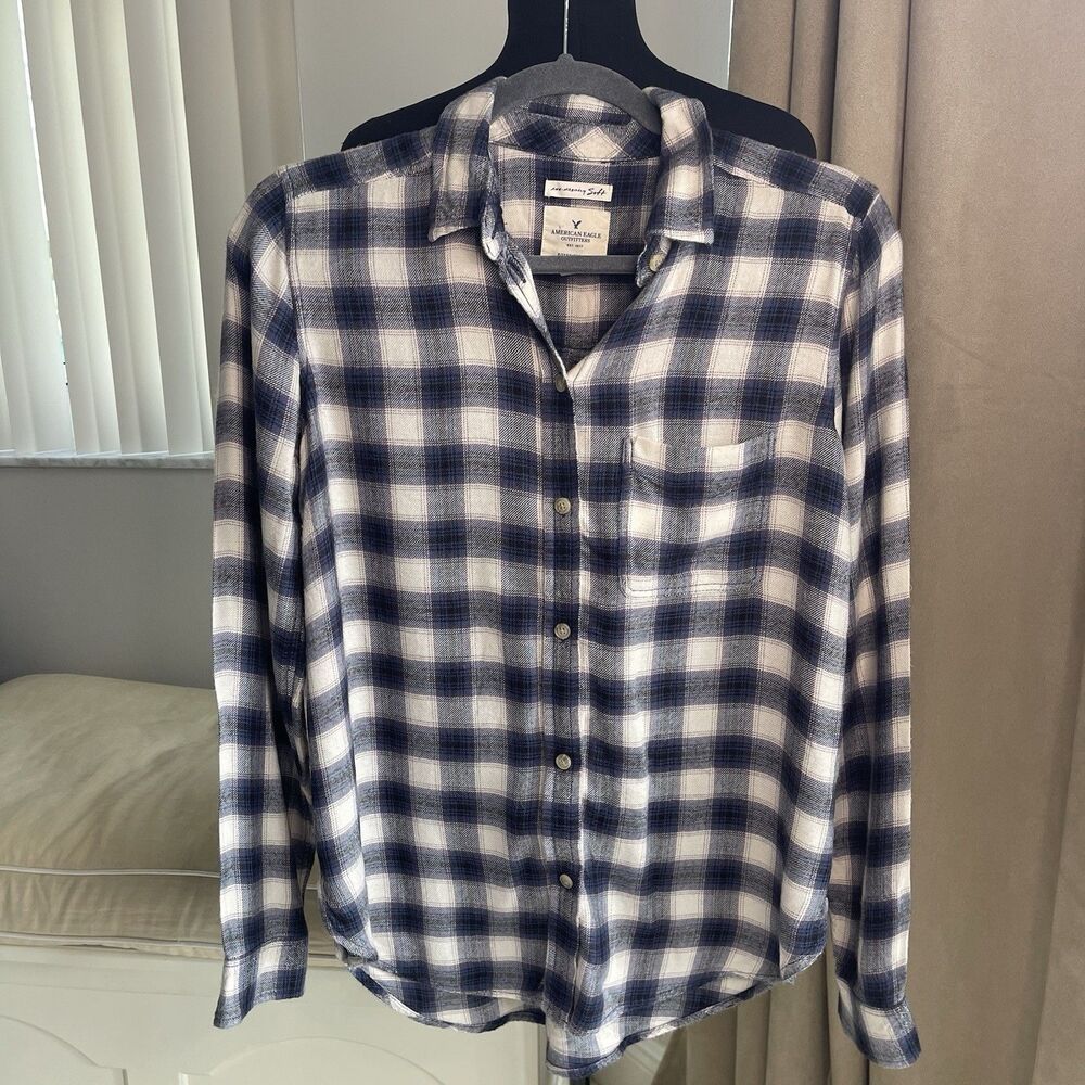 American Eagle Plaid Ahh-Mazingly Soft Boyfriend Fit Flannel Shirt Cream Blue XS